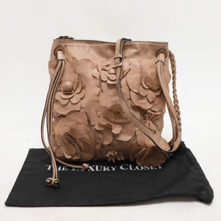 Pre Owned Valentino Beige Leather Floral Applique Shoulder Bag