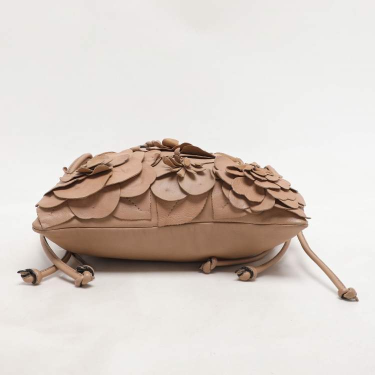 Pre Owned Valentino Beige Leather Floral Applique Shoulder Bag