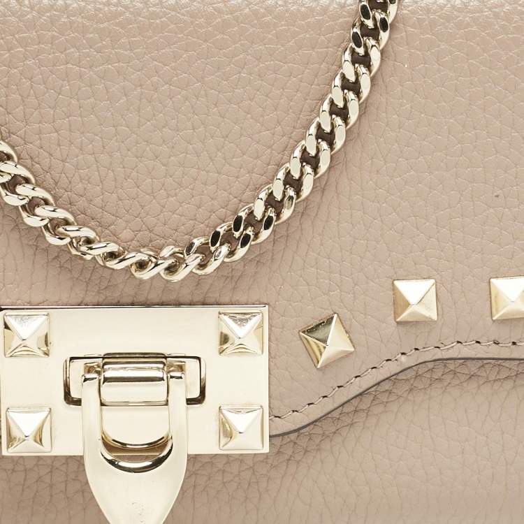 Pre Owned Valentino Beige Leather Rockstud Wallet on Chain