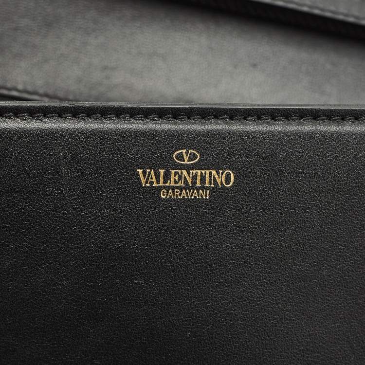 Pre Owned Valentino Black Leather Loco Flap Shoulder Bag