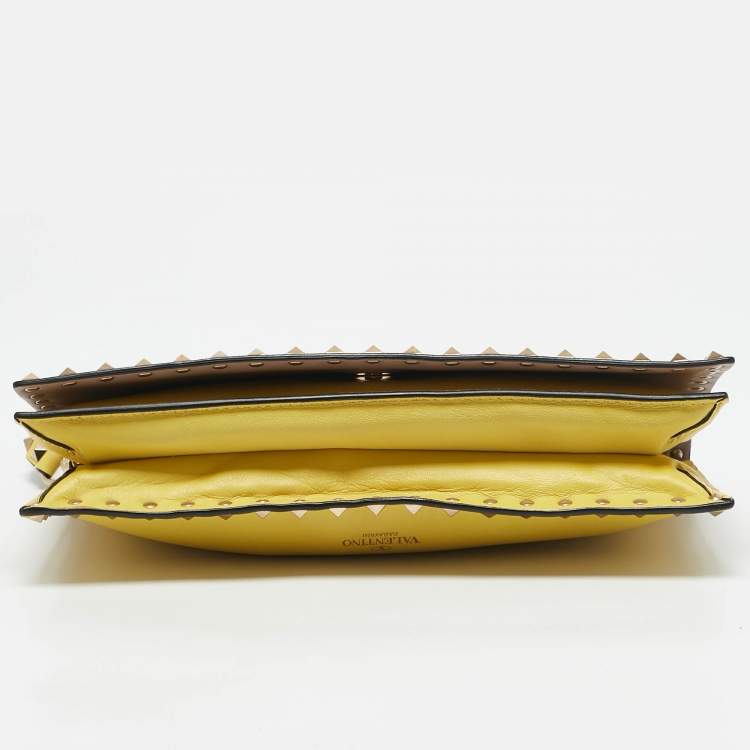 Pre Owned Valentino Yellow Leather Rockstud Flap Wristlet Clutch