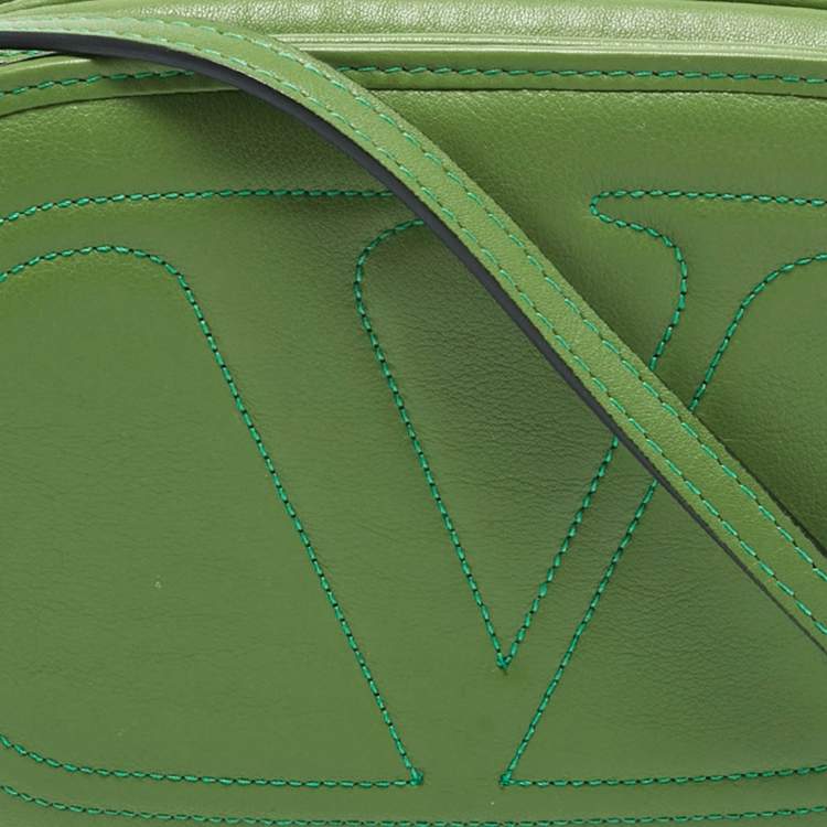 Pre Owned Valentino Green Leather Logo Go Crossbody Bag