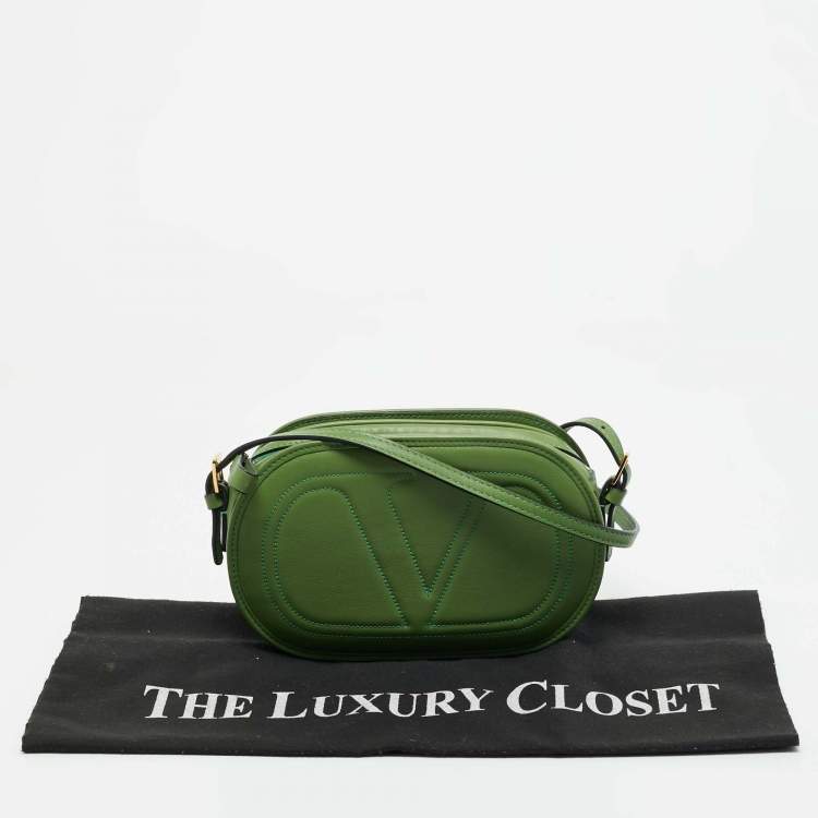 Pre Owned Valentino Green Leather Logo Go Crossbody Bag
