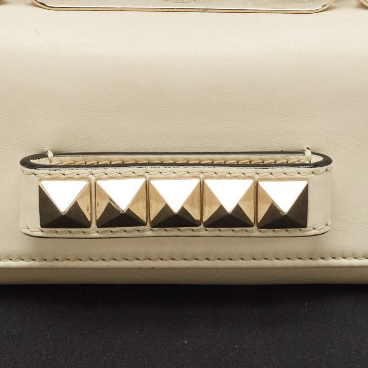 Pre Owned Valentino Ivory Leather Mini Va Va Voom Chain Clutch