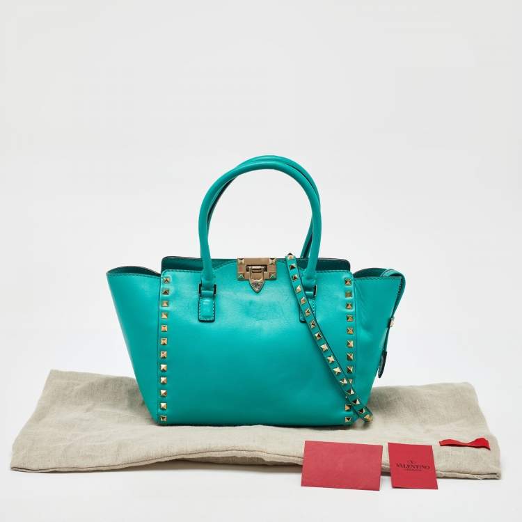 Pre Owned Valentino Turquoise Blue Leather Medium Rockstud Trapeze Tote
