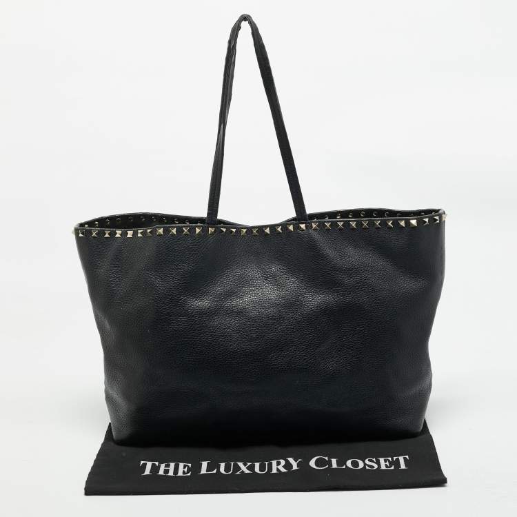 Pre Owned Valentino Black Leather Rockstud Shopper Tote