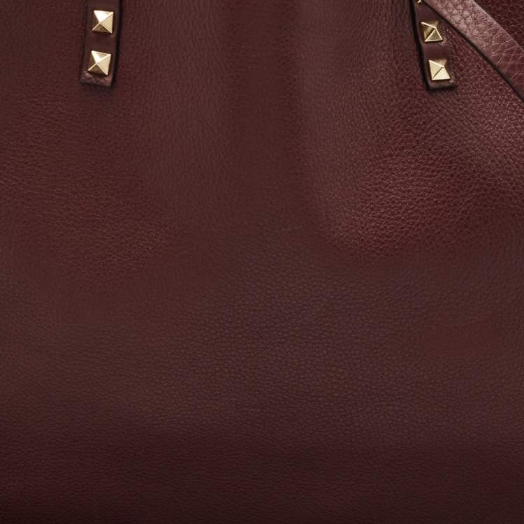 Pre Owned Valentino Burgundy/Beige Leather Rockstud Reversible Tote
