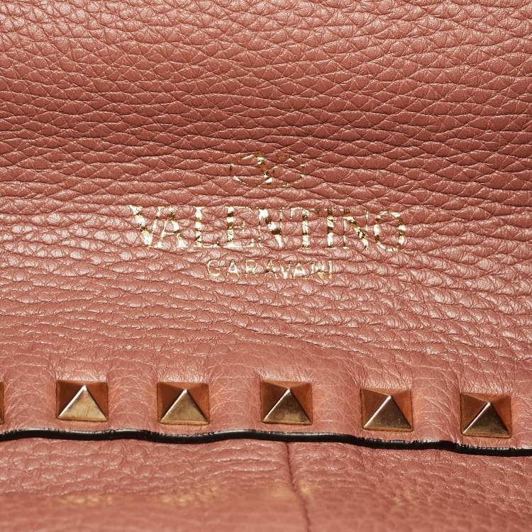 Pre Owned Valentino Burgundy/Beige Leather Rockstud Reversible Tote