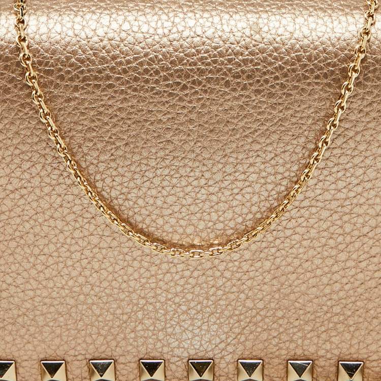 Pre Owned Valentino Metallic Leather Rockstud Flap Wallet On Chain