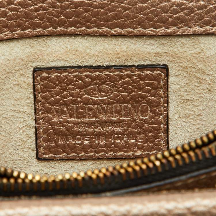 Pre Owned Valentino Metallic Leather Rockstud Flap Wallet On Chain