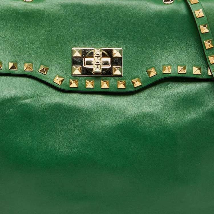 Pre Owned Valentino Green Soft Leather Rockstud Flap Top Handle Bag