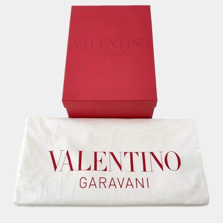 Pre Owned Valentino Garavani Quilty 67 Medium Black Leather Zip-Up Shoulder Bag