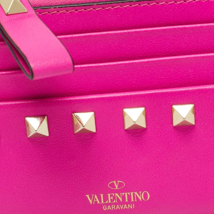 Pre Owned Valentino Fuchsia Leather Rockstud Zip Card Holder