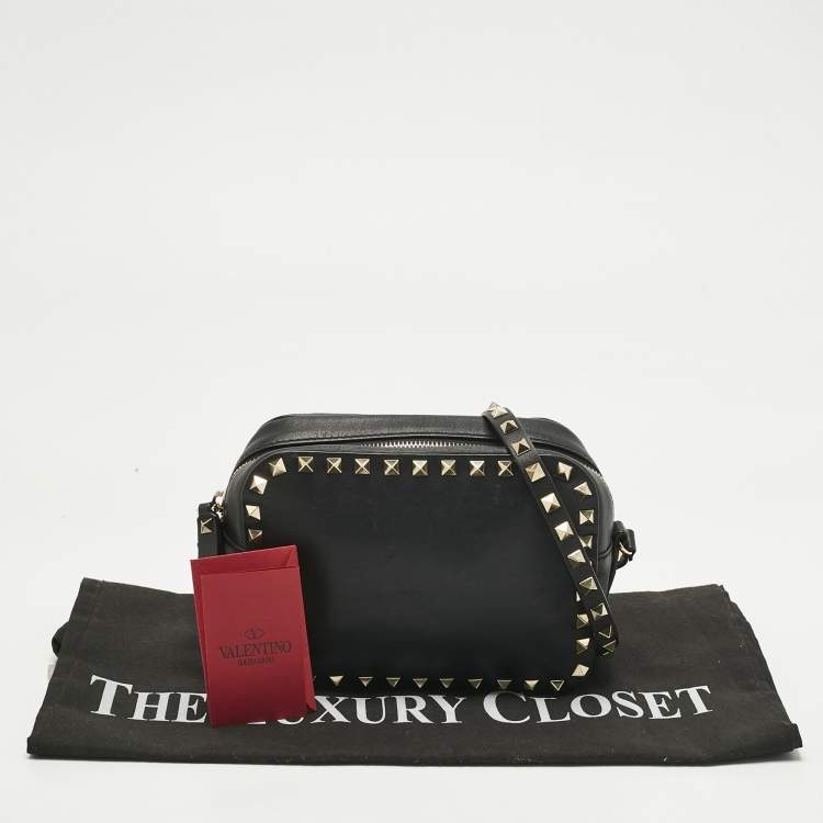 Pre Owned Valentino Black Leather Rockstud Camera Crossbody Bag