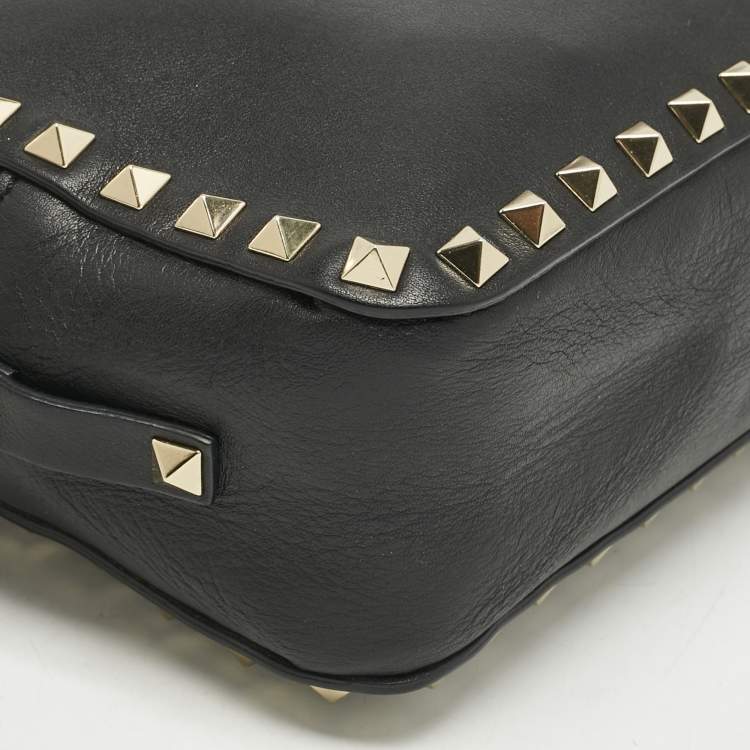 Pre Owned Valentino Black Leather Rockstud Camera Crossbody Bag