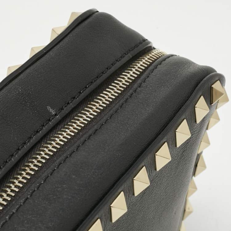 Pre Owned Valentino Black Leather Rockstud Camera Crossbody Bag