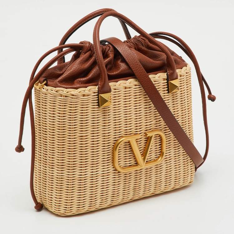 Pre Owned Valentino Beige/Brown Wicker And Leather Vlogo Signature Bucket Bag