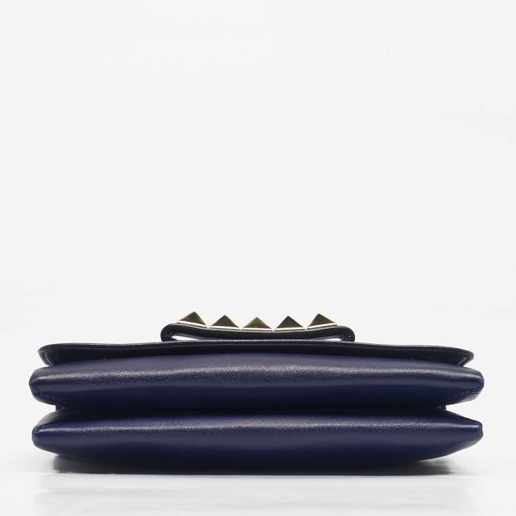 Pre Owned Valentino Navy Blue Leather Rockstud Va Va Voom Chain Clutch