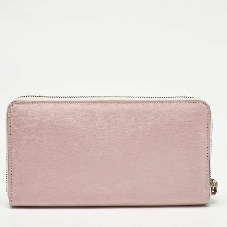 Pre Owned Valentino Light Pink Leather Rockstud Zip Continental Wallet