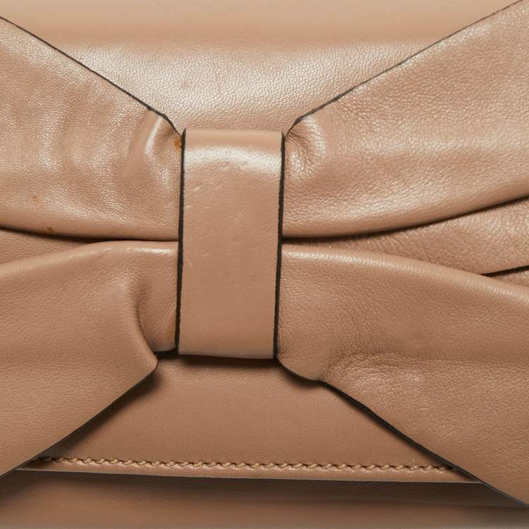 Pre Owned Valentino Beige Leather Bow Chain Shoulder Bag