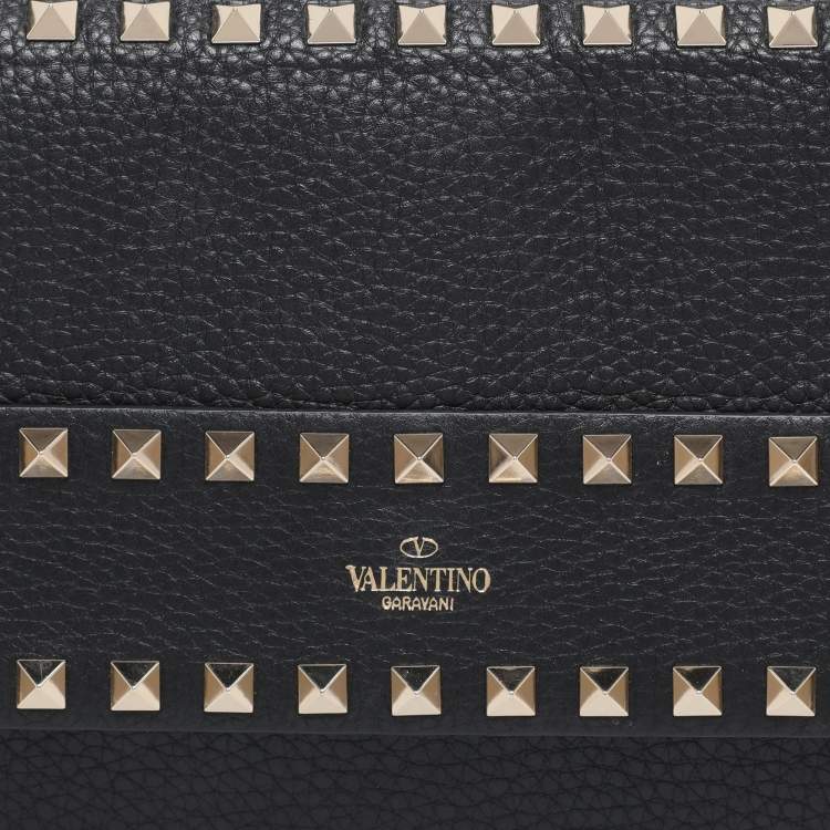 Pre Owned Valentino Black Leather Rockstud Wristlet Clutch