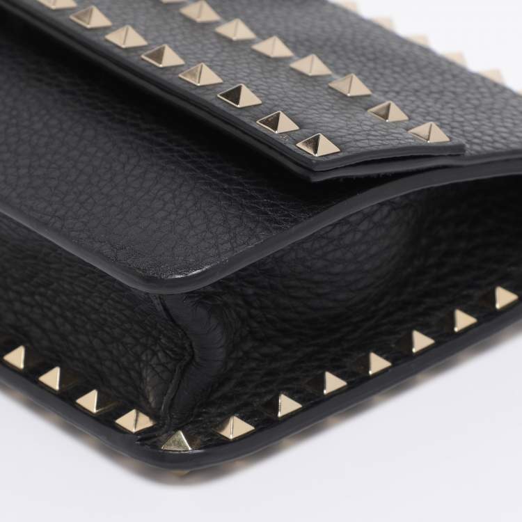 Pre Owned Valentino Black Leather Rockstud Wristlet Clutch