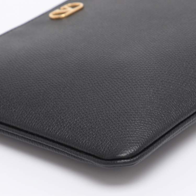 Pre Owned Valentino Black Leather VLogo Zip Pouch Clutch