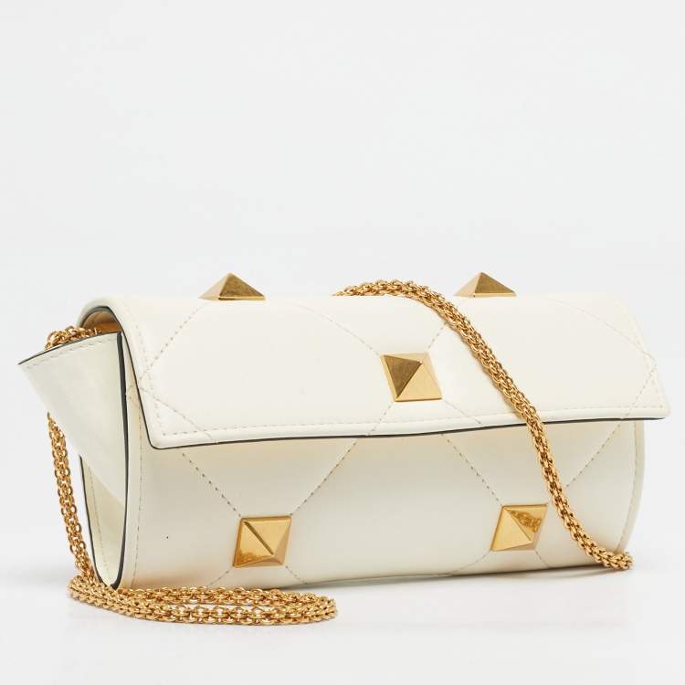 Pre Owned Valentino White Quilted Leather Roman Stud Wallet On Chain