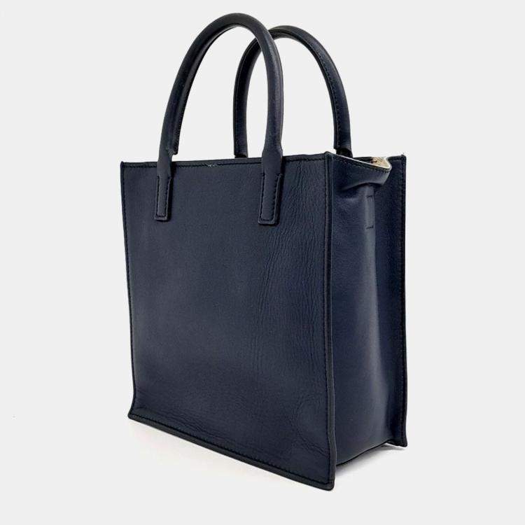 مملوكة مسبقًا Valentino Navy Blue Leather Tote and Crossbody Bag