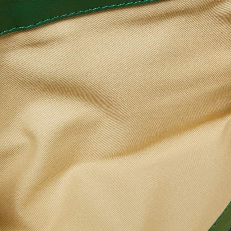 Pre Owned Valentino Green Leather Rockstud Va Va Voom Chain Clutch