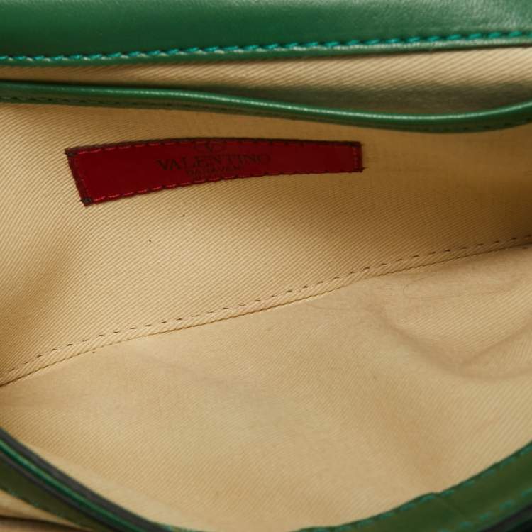Pre Owned Valentino Green Leather Rockstud Va Va Voom Chain Clutch