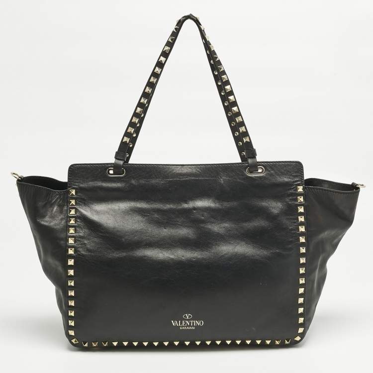 Pre Owned Valentino Black Leather Medium Rockstud Studded Trapeze Tote