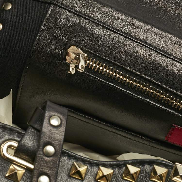 Pre Owned Valentino Black Leather Medium Rockstud Studded Trapeze Tote