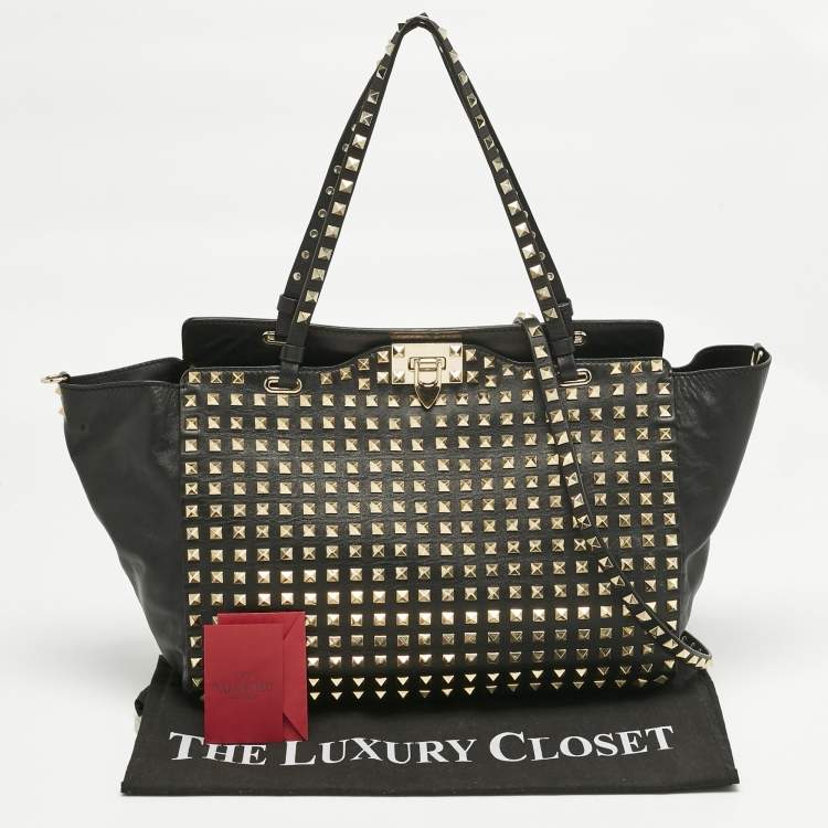 Pre Owned Valentino Black Leather Medium Rockstud Studded Trapeze Tote