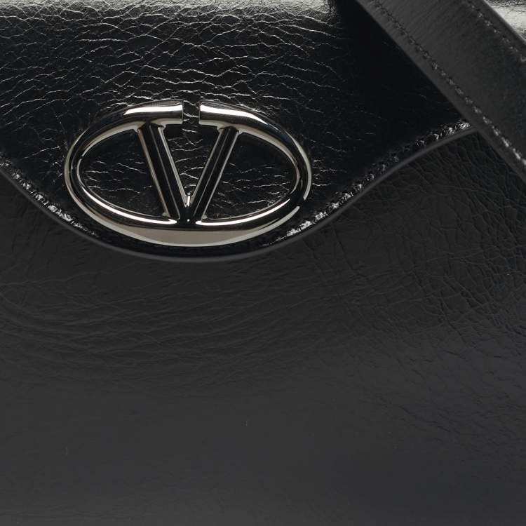 Pre Owned Valentino Black Leather The Bold VLogo Shoulder Bag