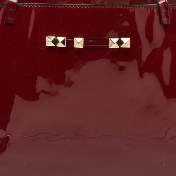 Pre Owned Valentino Dark Red Patent Leather Rockstud Shopper Tote