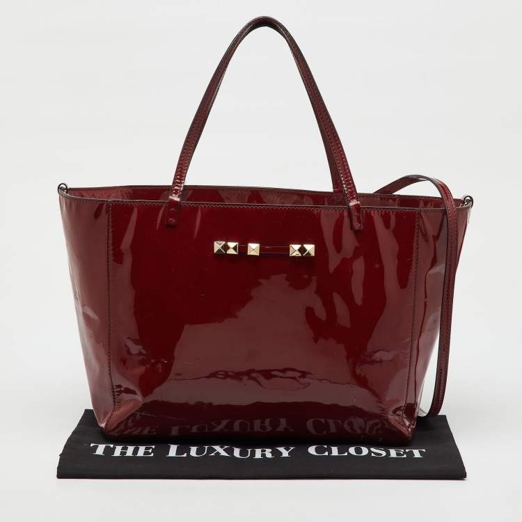 Pre Owned Valentino Dark Red Patent Leather Rockstud Shopper Tote