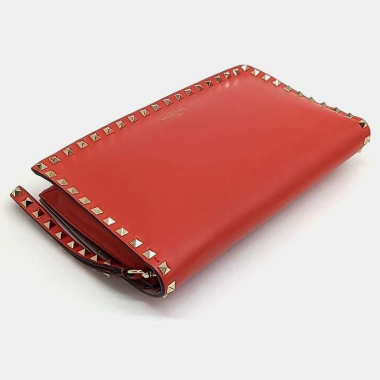 Pre Owned Valentino Red Leather Rockstud Clutch