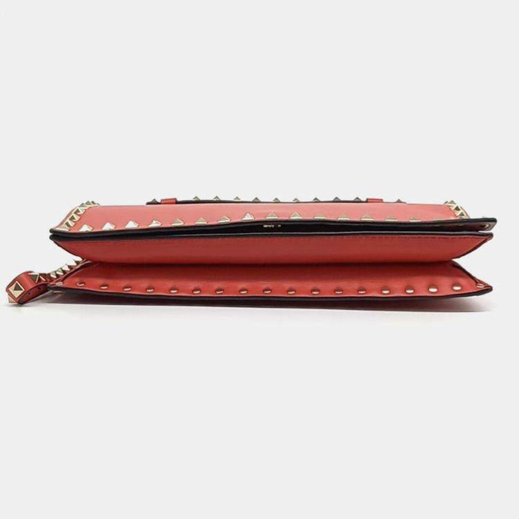 Pre Owned Valentino Red Leather Rockstud Clutch