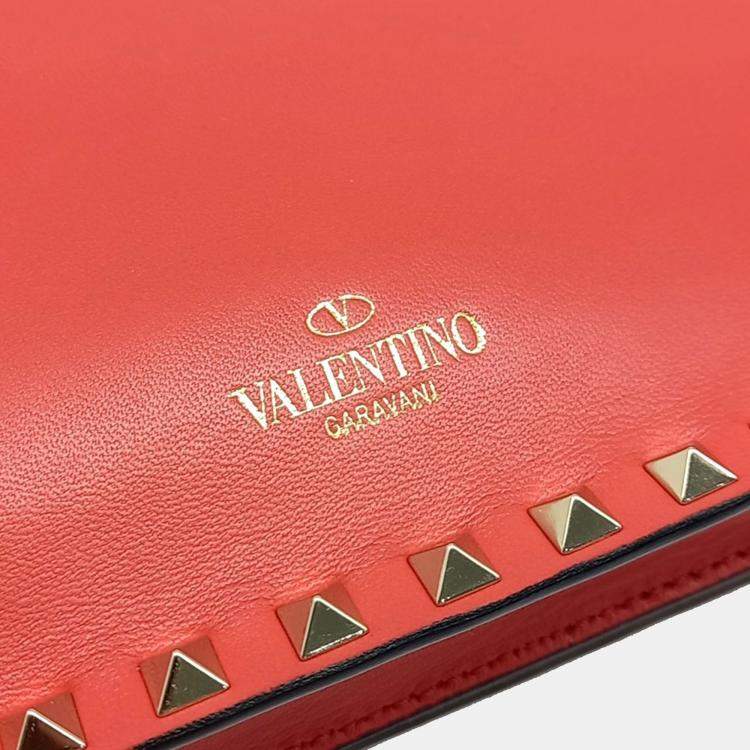 Pre Owned Valentino Red Leather Rockstud Clutch