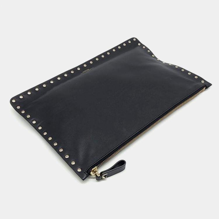 Pre Owned Valentino Black Leather Rockstud Clutch