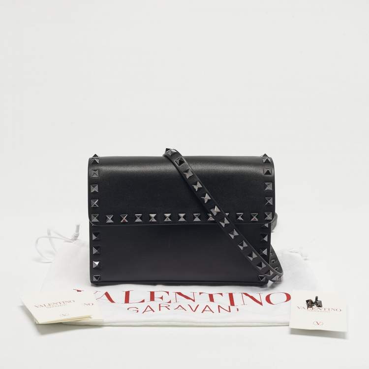 Pre Owned Valentino Black Leather Rockstud Flap Crossbody Bag