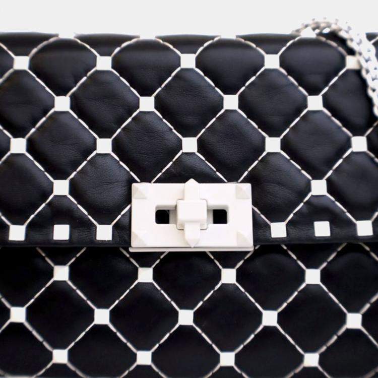 Pre Owned Valentino Lambskin Free Rockstud Spike Wallet On Chain