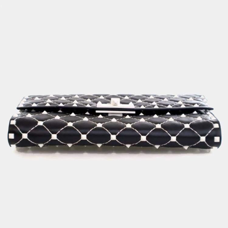 Pre Owned Valentino Lambskin Free Rockstud Spike Wallet On Chain