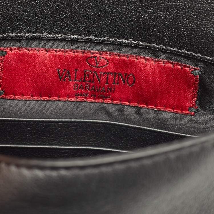 Pre Owned Valentino Black Leather Rockstud Envelope Wristlet Clutch