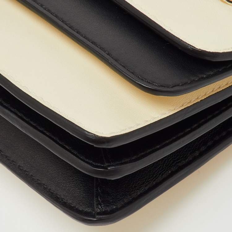 Pre Owned Valentino Cream/Black Leather Rockstud Chain Link Flap Clutch