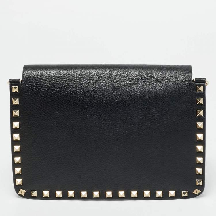 Pre Owned Valentino Black Leather Rockstud Shoulder Bag