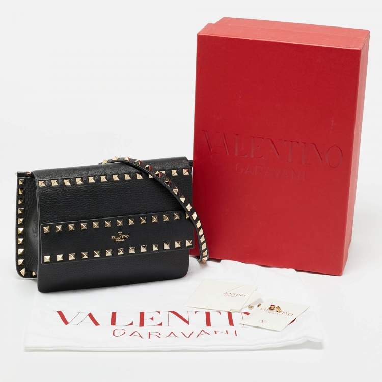 Pre Owned Valentino Black Leather Rockstud Shoulder Bag