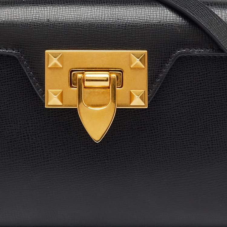 Pre Owned Valentino Black Leather Alcove Rockstud Top Handle Bag