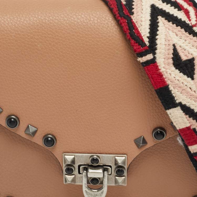 Pre Owned Valentino Nude Leather Rolling Rockstud Flap Shoulder Bag